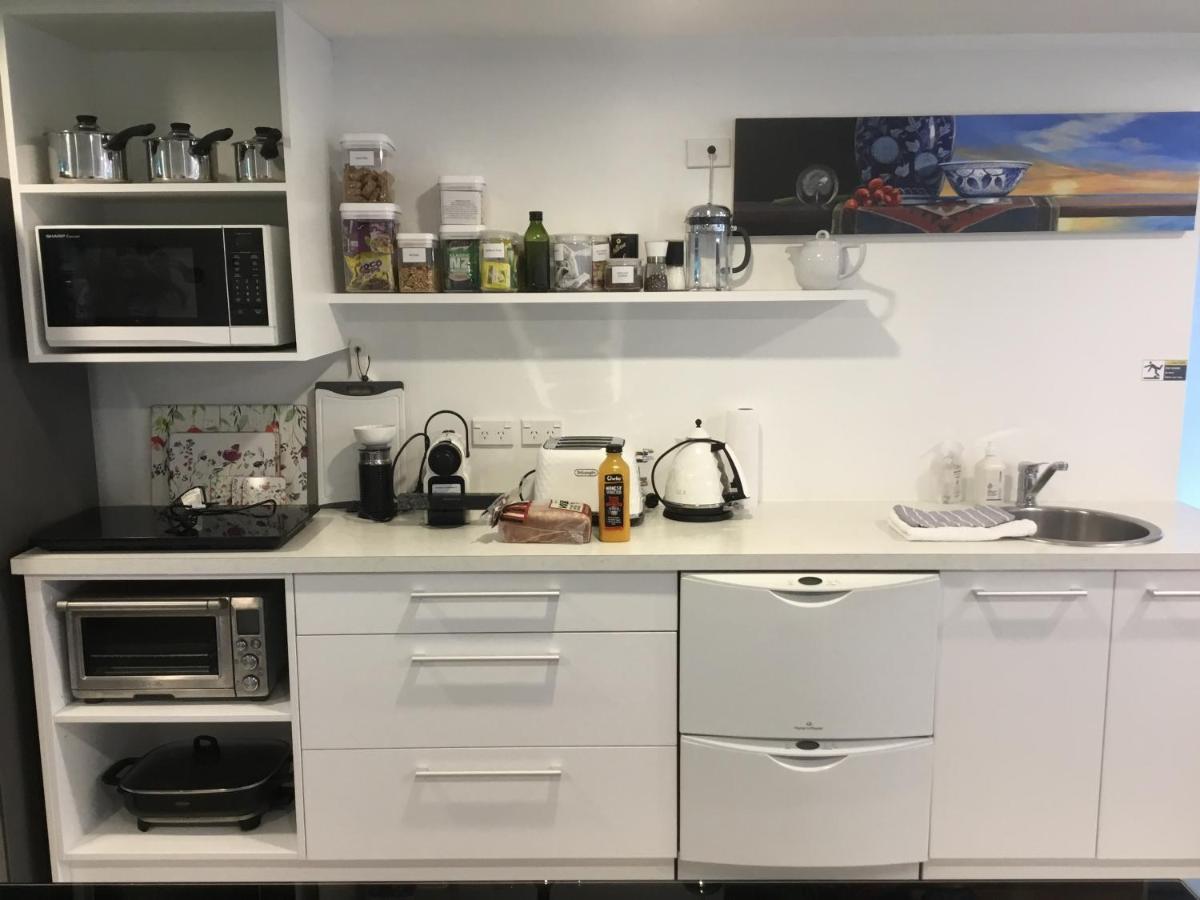 Sunny Glen Cottage Уайканае Екстериор снимка